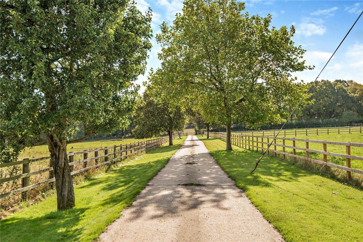 10.2  Development Land, Lot 1 - Land and Buildings At Hale Lane, Tring, HP23 - Available, Image 3