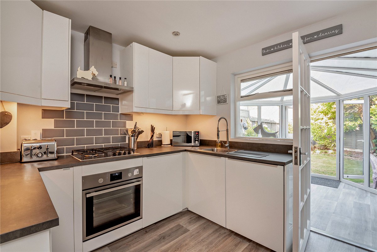 2 bedroom House, Blackdown Way, Thatcham, RG19 - Sold, Image 7