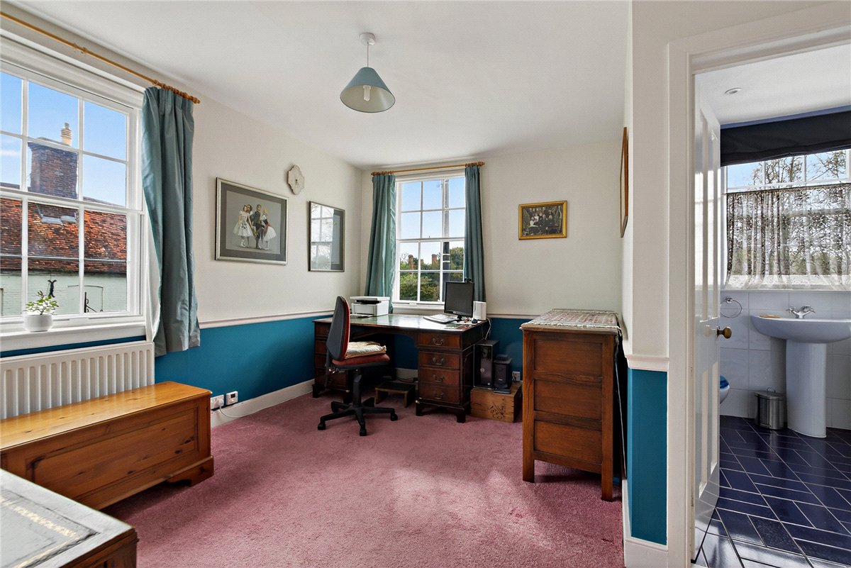 7 bedroom House, Bridge Street, Hungerford, RG17 - Available, Image 15