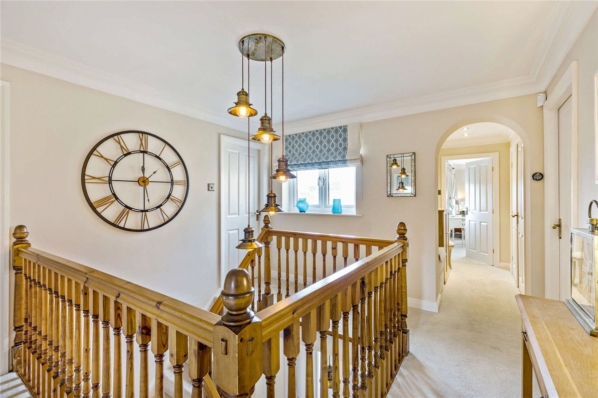 4 bedroom House, Walton Station Lane, Wakefield, WF2 - Available, Image 3