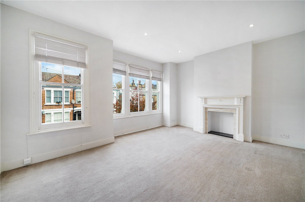 2 bedroom Maisonette, Edenvale Street, London, SW6 - Available, Image 2