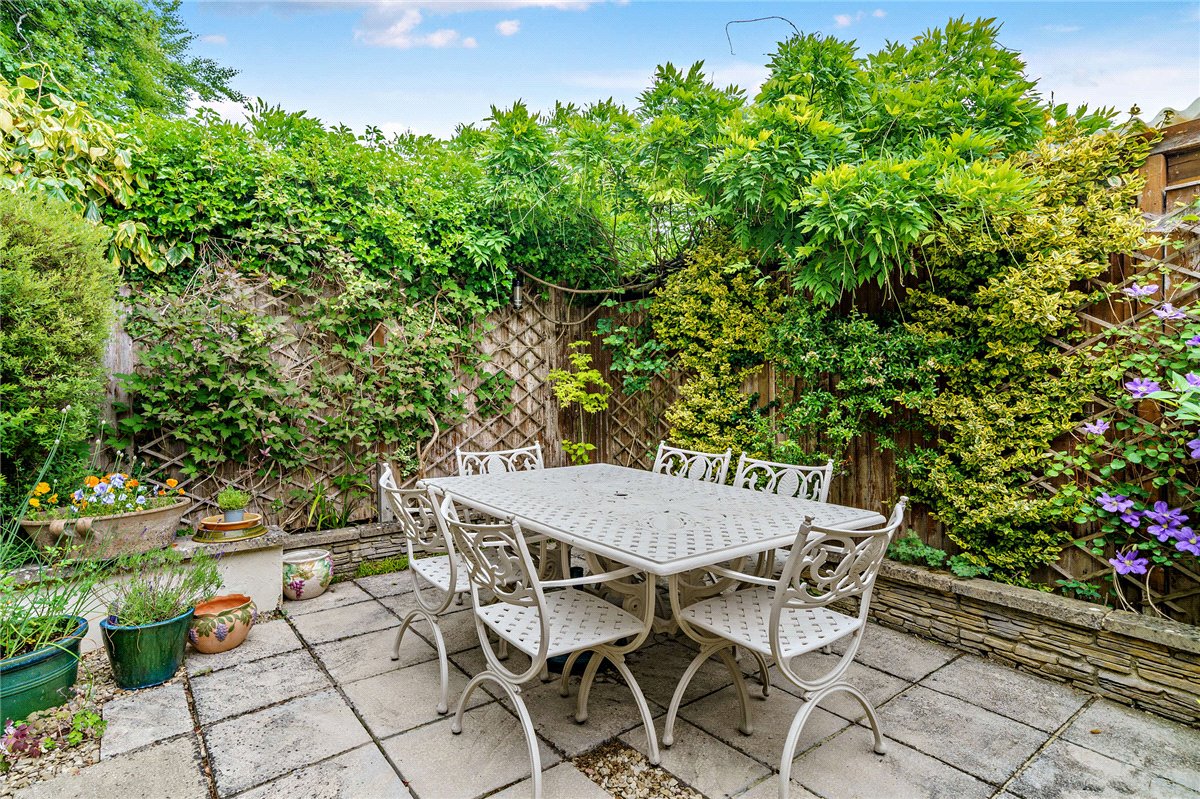 2 bedroom Bungalow, Ridgeway Close, Hermitage, RG18 - Sold, Image 26