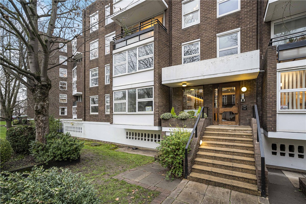 2 bedroom Flat, Gloucester Avenue, London, NW1 - Available, Image 1