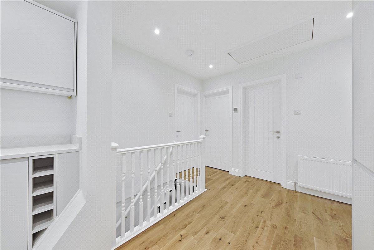 1 bedroom Flat, 5 Egerton Terrace, Knightsbridge, SW3 - Available, Image 4