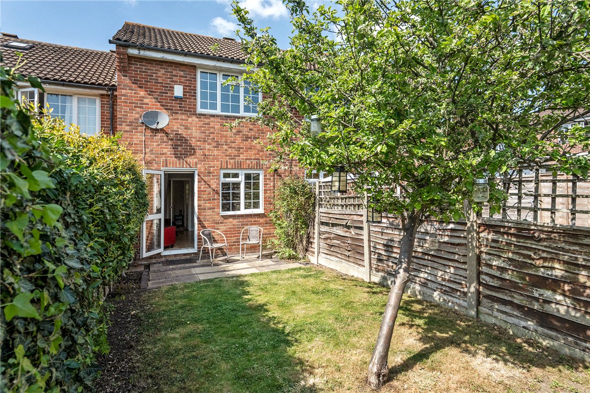 2 bedroom House, St. Benets Close, London, SW17 - Sold
