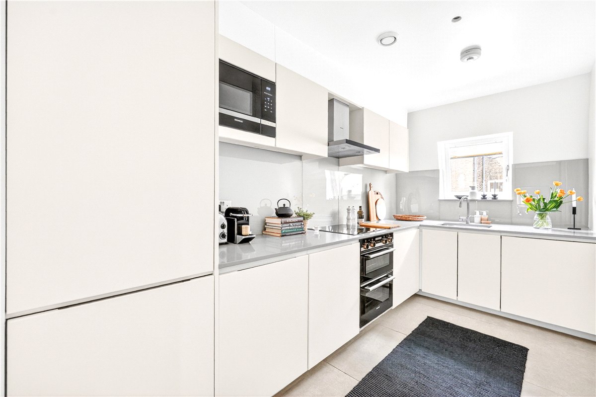 2 bedroom Maisonette, Thurloe Place Mews, South Kensington, SW7 - Available, Image 5