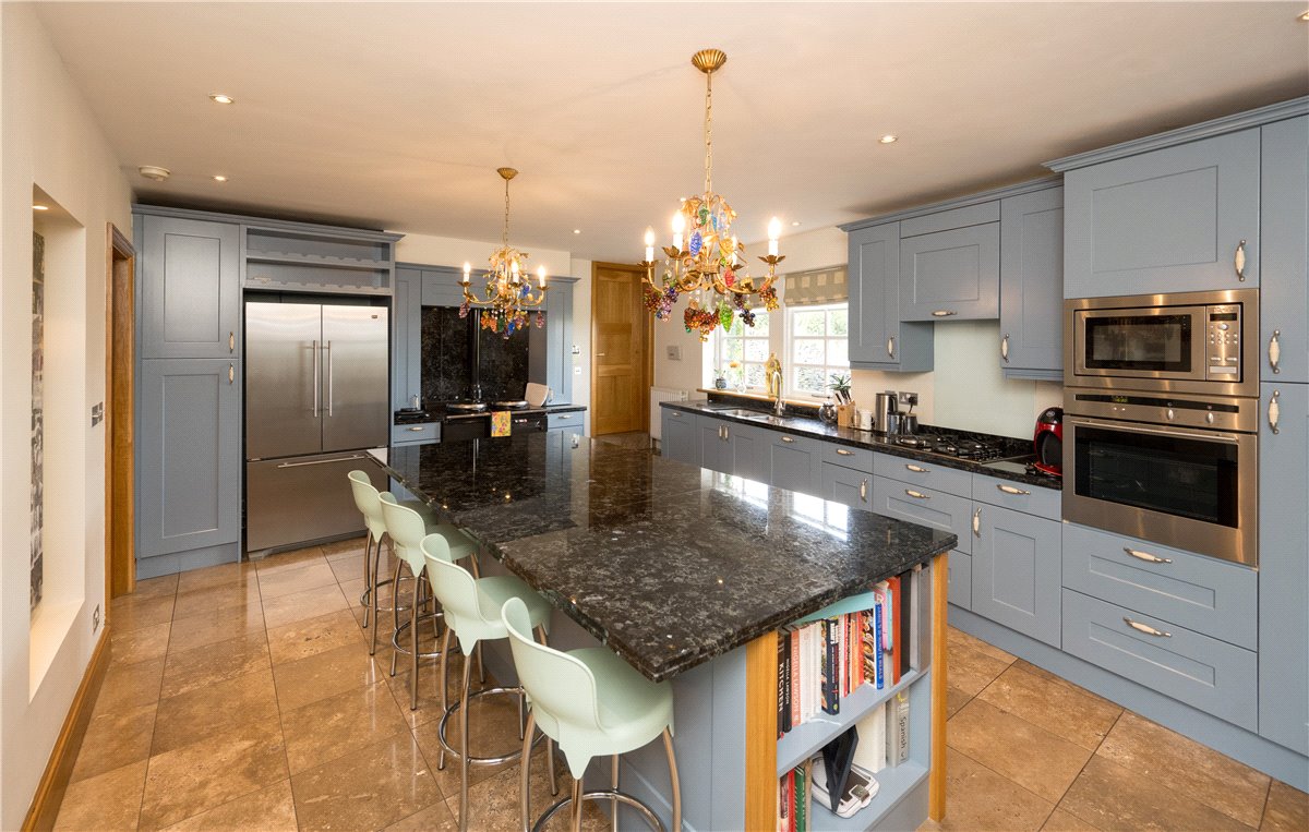 5 Bedroom Single Family Home/House's Image 19