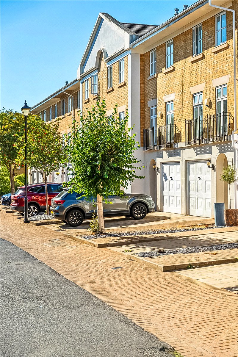 3 bedroom House, Bevin Square, London, SW17 - Available, Image 14