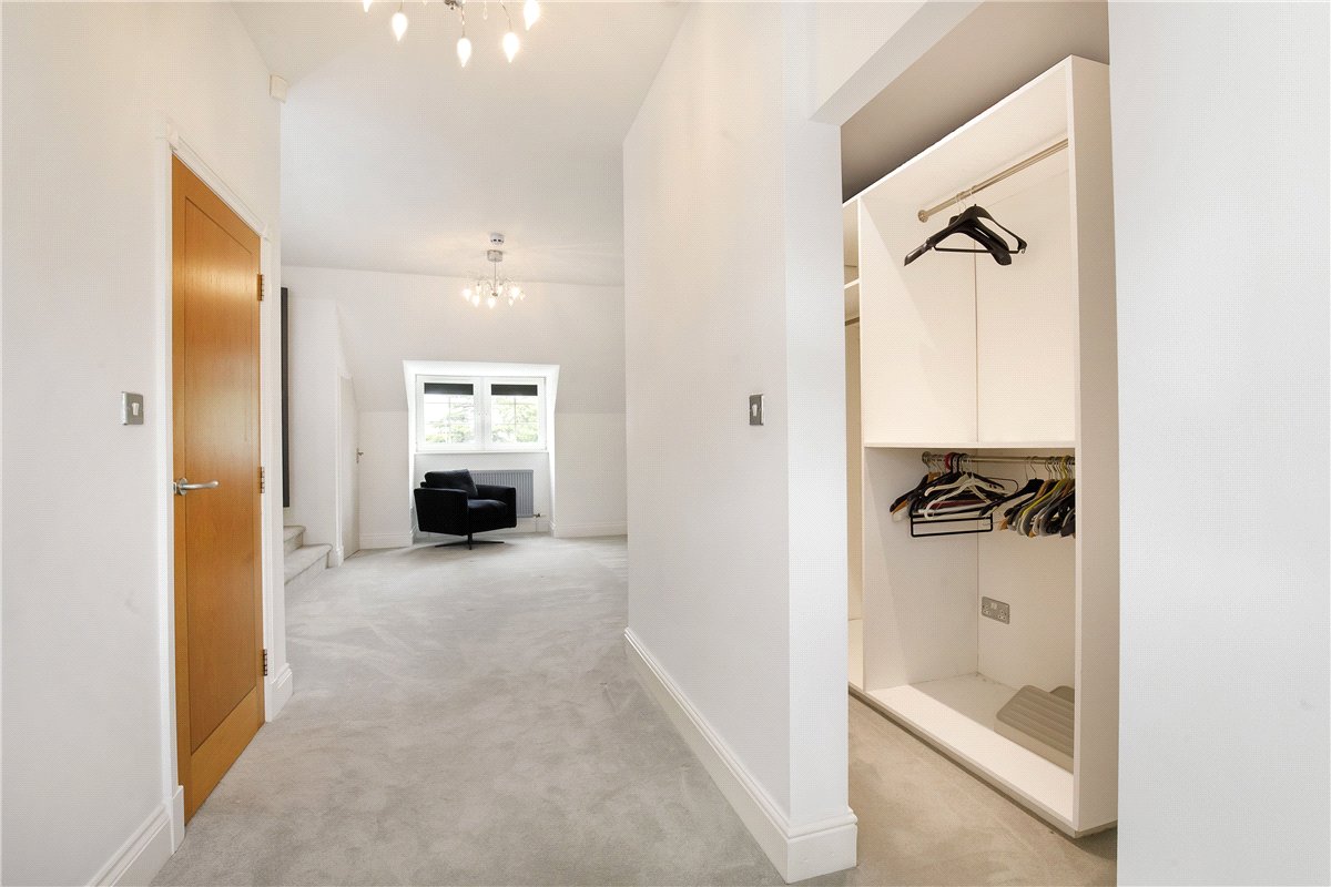 2 bedroom Flat, Kent Road, Harrogate, HG1 - Available, Image 3