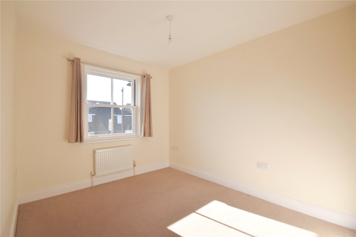 4 bedroom House, High Street, Waterbeach, CB25 - Available, Image 7