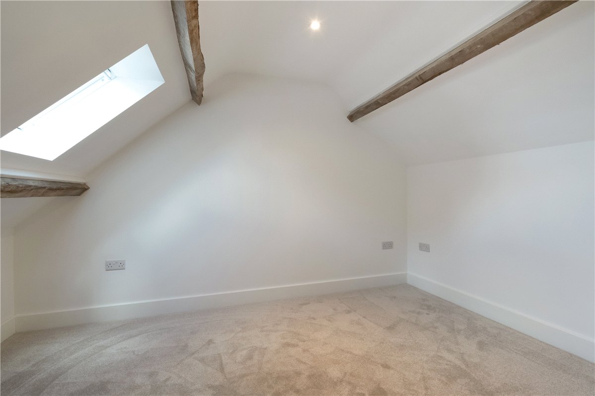 4 bedroom Cottage, Camela Lane, Camblesforth, YO8 - Available, Image 7