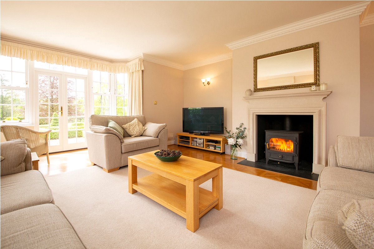 6 bedroom House, Milton Lilbourne, Pewsey, SN9 - Sold STC, Image 2