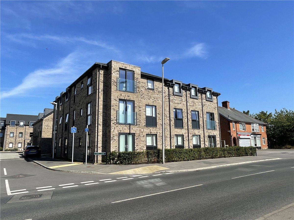 1 bedroom Flat, Steel Close, Newbury, RG14 - Available, Image 4