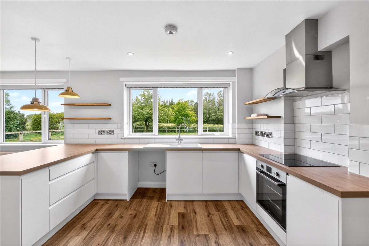 3 bedroom House, Robins Lane, Culcheth, WA3 - Available, Image 13