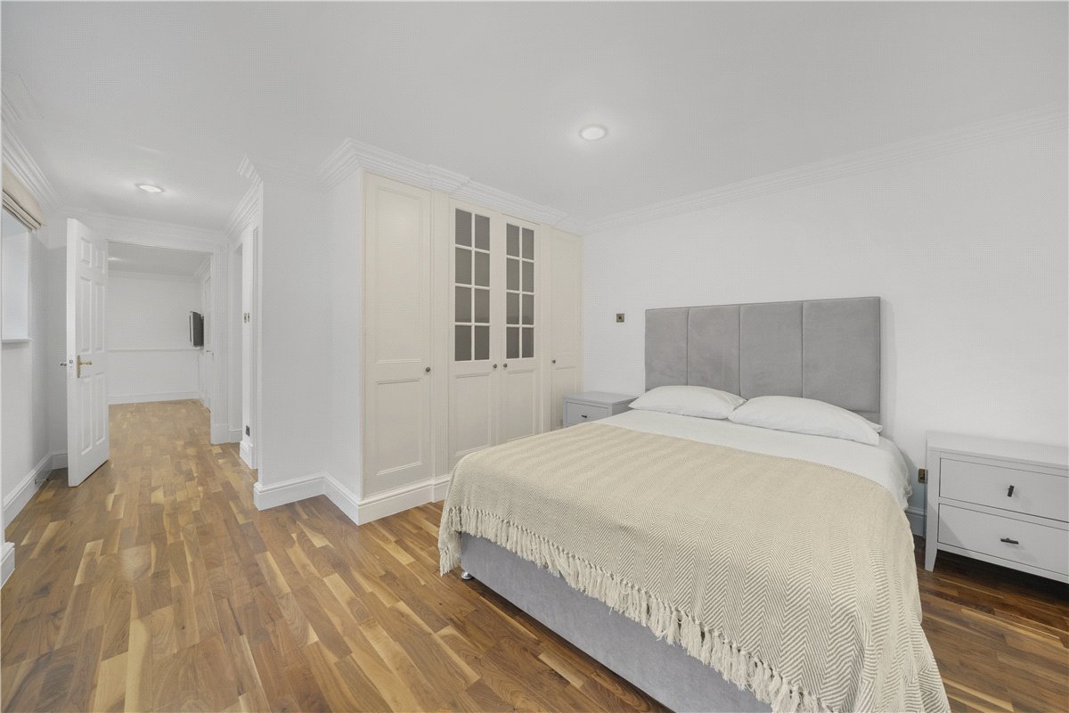 1 bedroom Flat, Manson Place, South Kensington, SW7 - Available, Image 2
