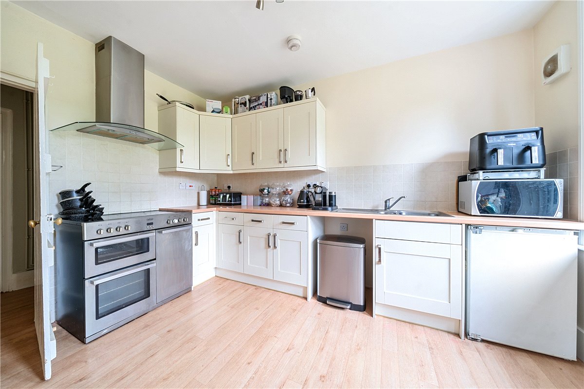 6 bedroom House, St. Mary Bourne, Andover, SP11 - Sold, Image 3