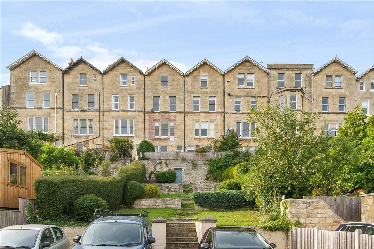 2 bedroom Flat, Belgrave Terrace, Bath, BA1 - Sold