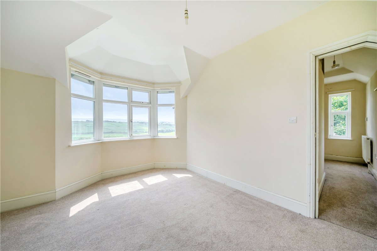 4 bedroom House, Woodhead Road, Tintwistle, SK13 - Available, Image 6