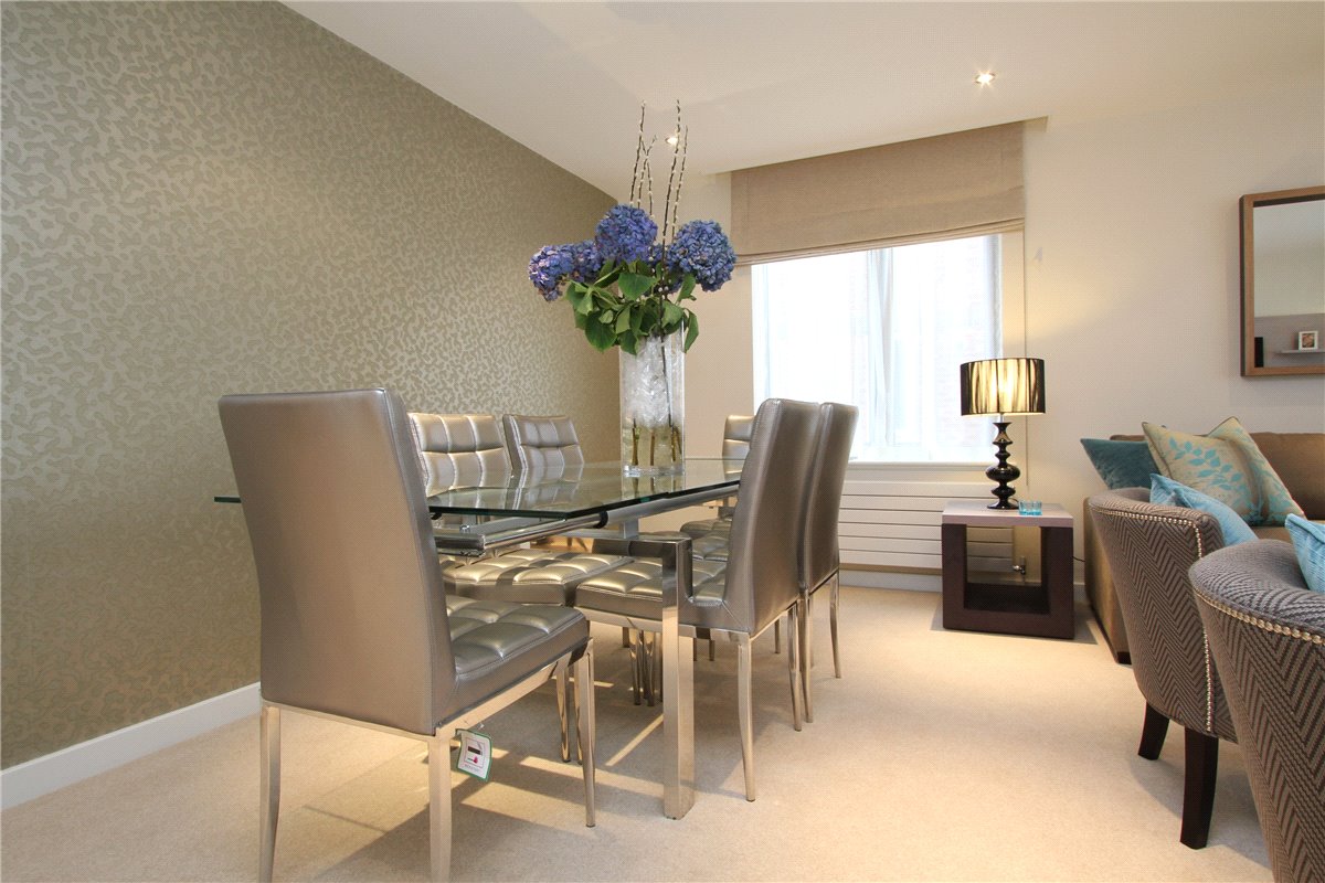 3 bedroom Flat, Holbein Place, London, SW1W - Available, Image 9
