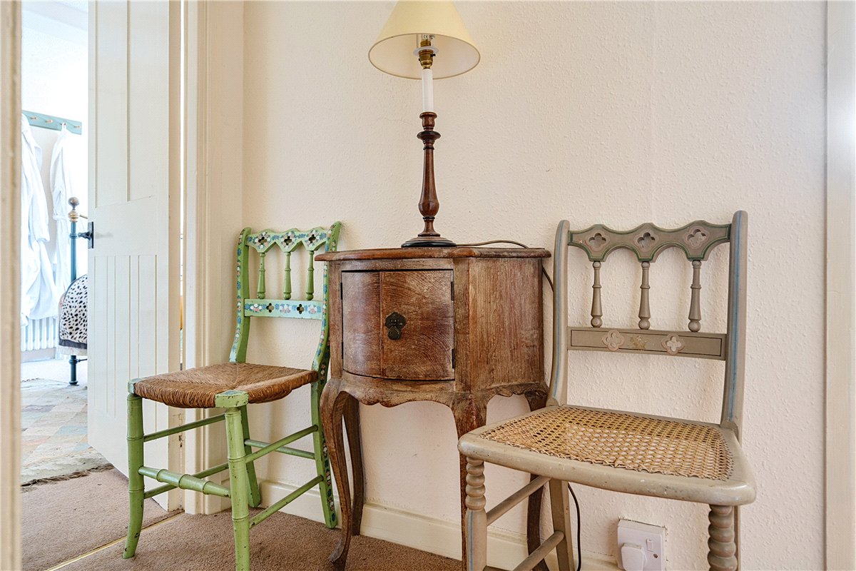 3 bedroom House, East Kennett, Marlborough, SN8 - Available, Image 13