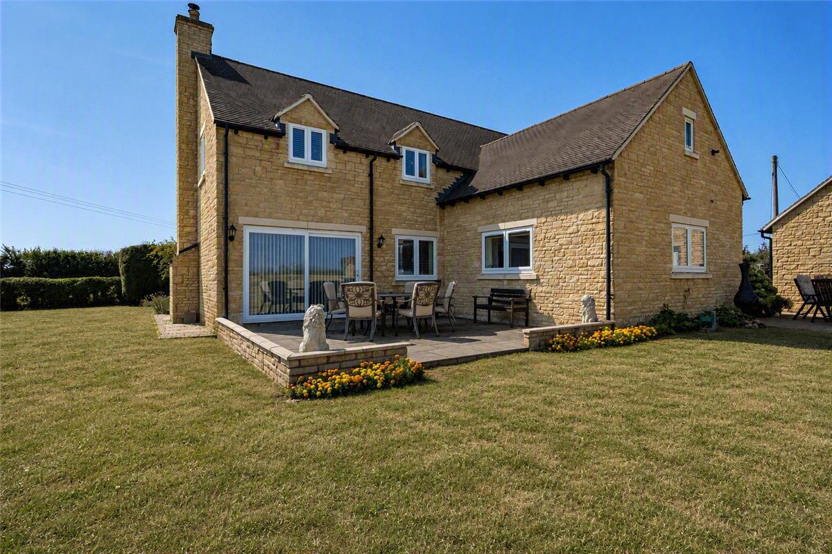 4 bedroom House, Church Hanborough, Witney, OX29 - Available, Image 19