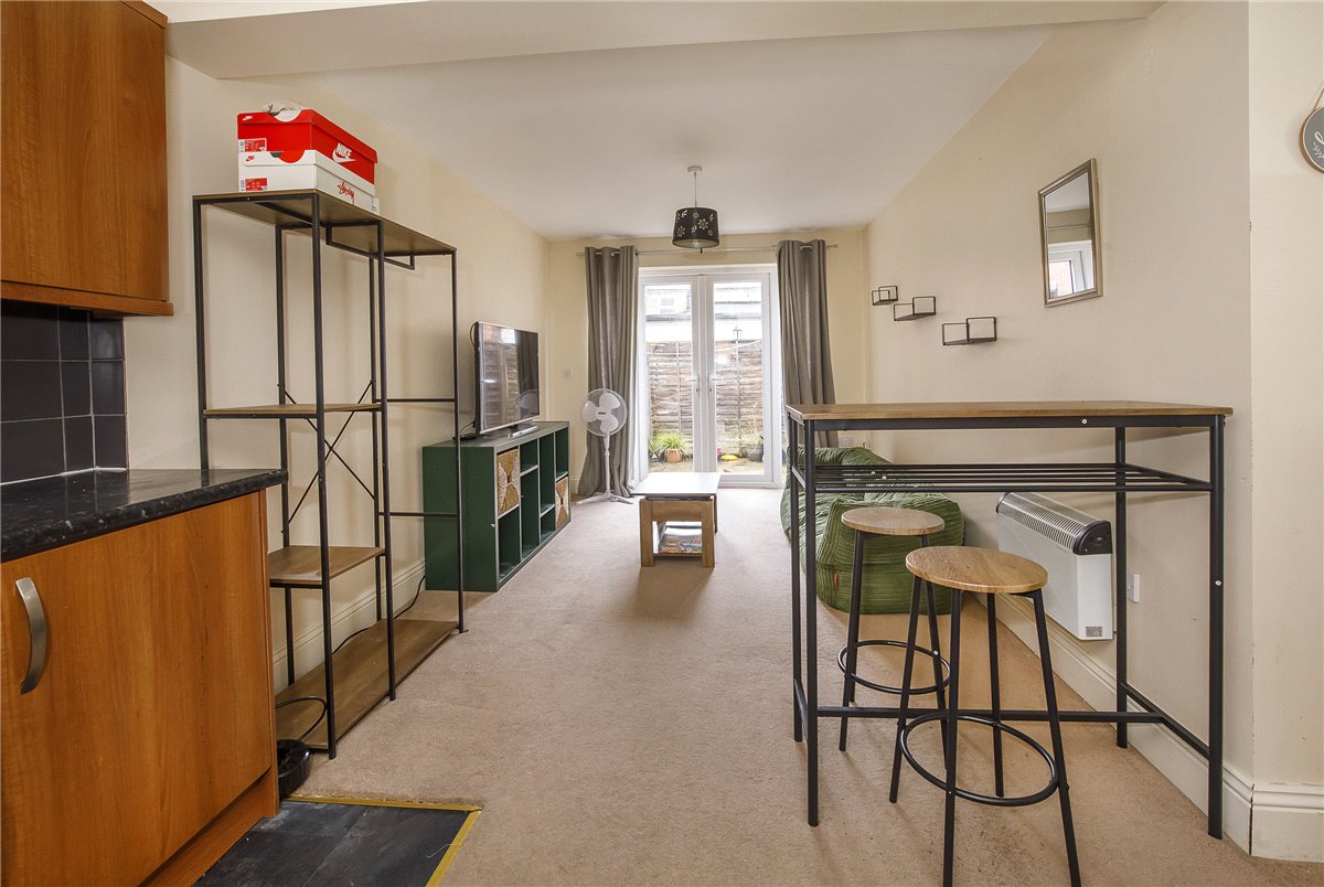 1 bedroom Flat, Burton Stone Lane, York, YO30 - , Image 2