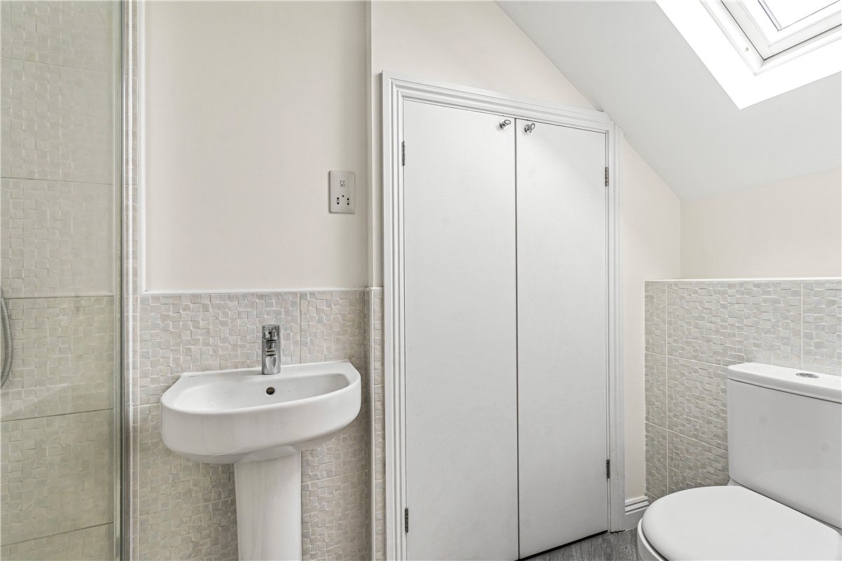 4 bedroom House, Thurgaton Way, Newton, DE55 - Let Agreed, Image 2