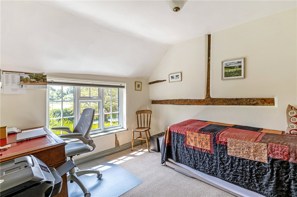 3 bedroom House, Woodborough, Pewsey, SN9 - Available, Image 15