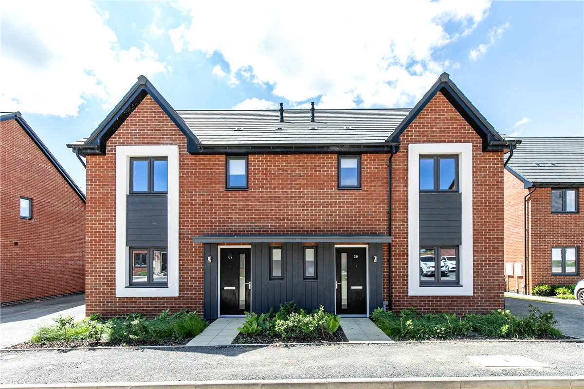 3 bedroom House, Rye Crescent, Curbridge, OX29 - 