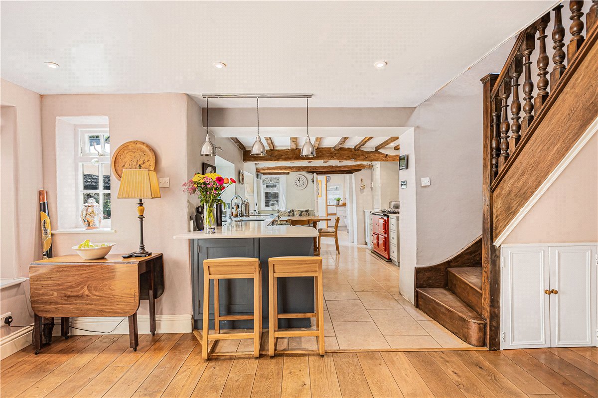 4 bedroom Cottage, New Road, Bampton, OX18 - Available, Image 9