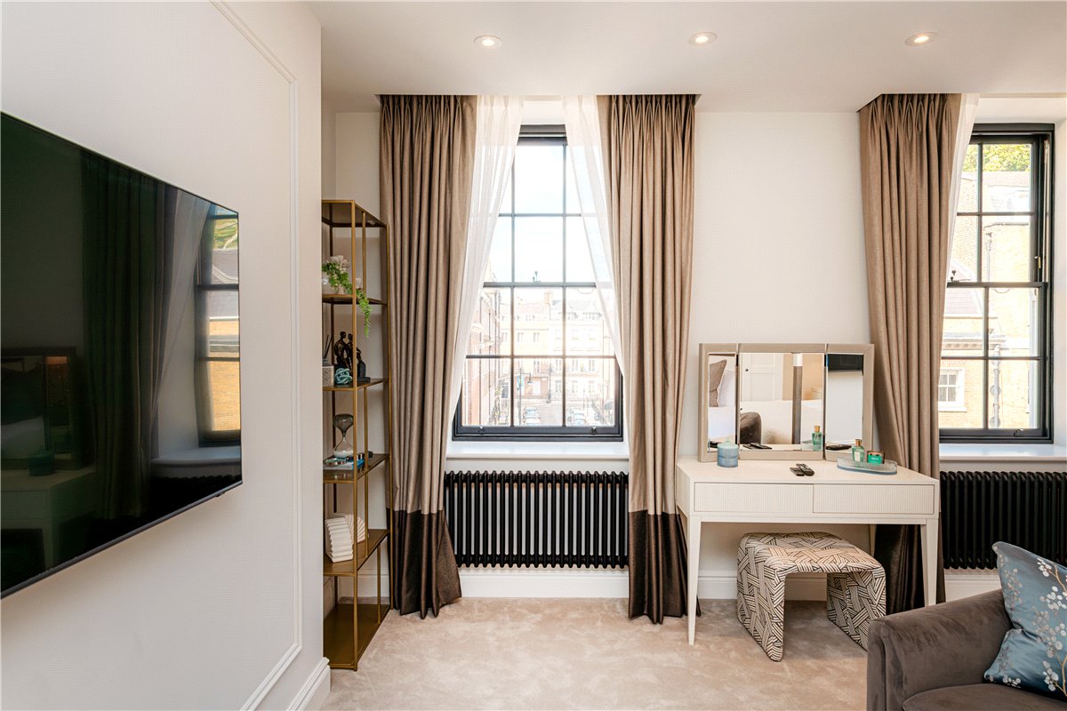 3 bedroom Flat, Curzon Street, Mayfair, W1J - Available, Image 21