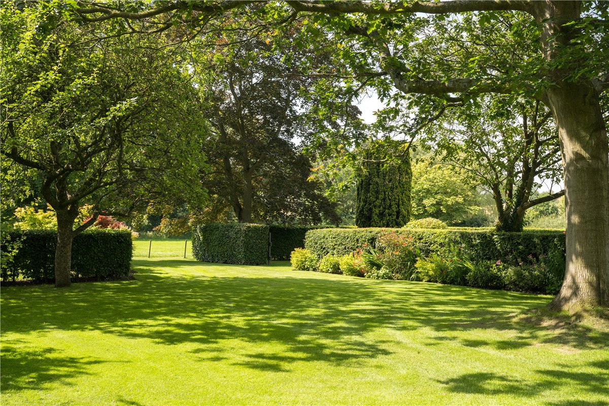 4 bedroom House, Woodgate Lane, Weeton, LS17 - Available, Image 19