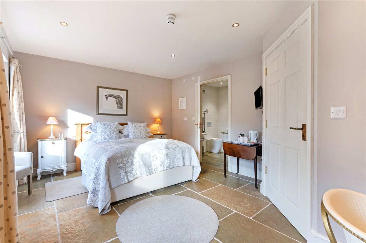 9 bedroom House, Cleatham, Gainsborough, DN21 - Available, Image 22