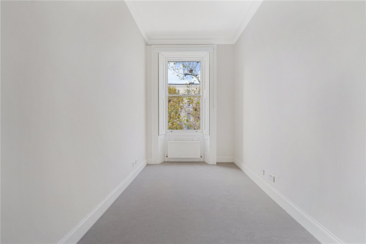 3 bedroom Flat, Queens Gate, Kensington, SW7 - Available, Image 13