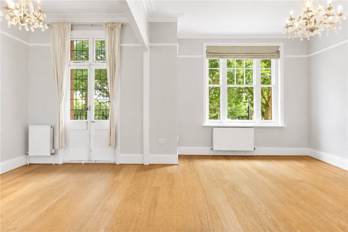 2 bedroom Flat, Bishops Park Road, London, SW6 - Available, Image 11