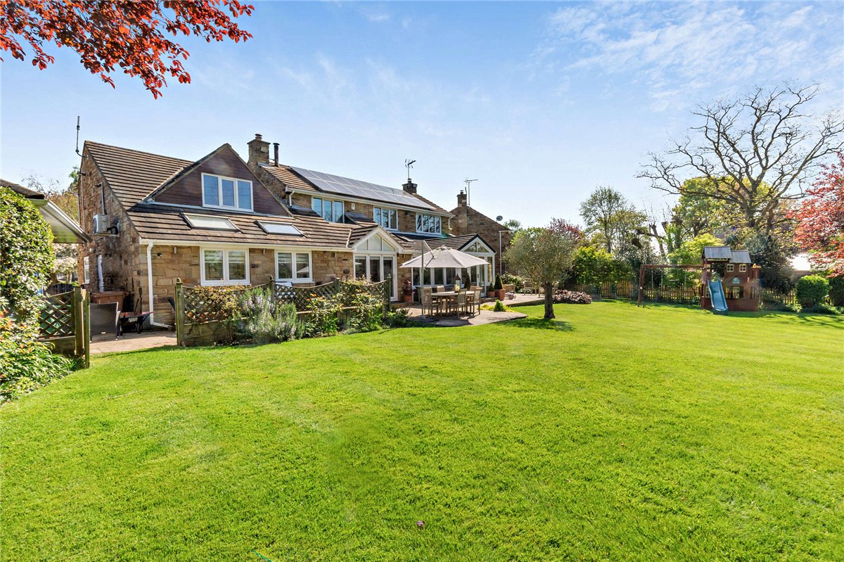 4 bedroom House, Manor Garth, Ledsham, LS25 - Available, Image 15