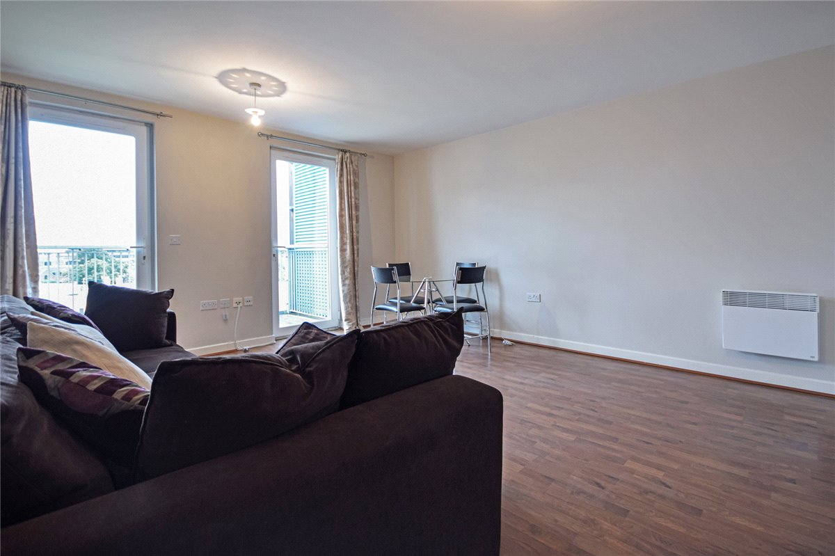 1 bedroom Flat, Warren Close, Cambridge, CB2 - , Image 2