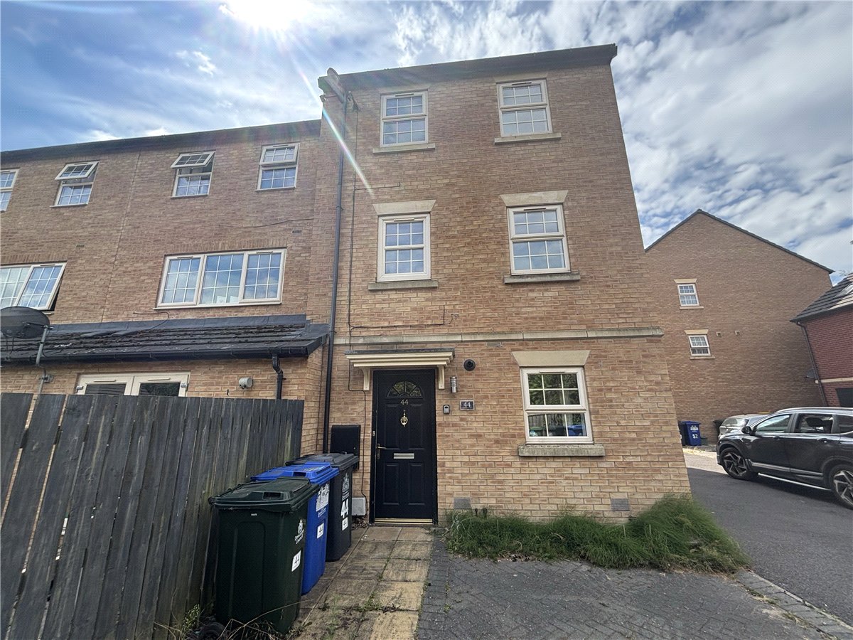 2 bedroom House, Comelybank Drive, Mexborough, S64 - Available, Image 2