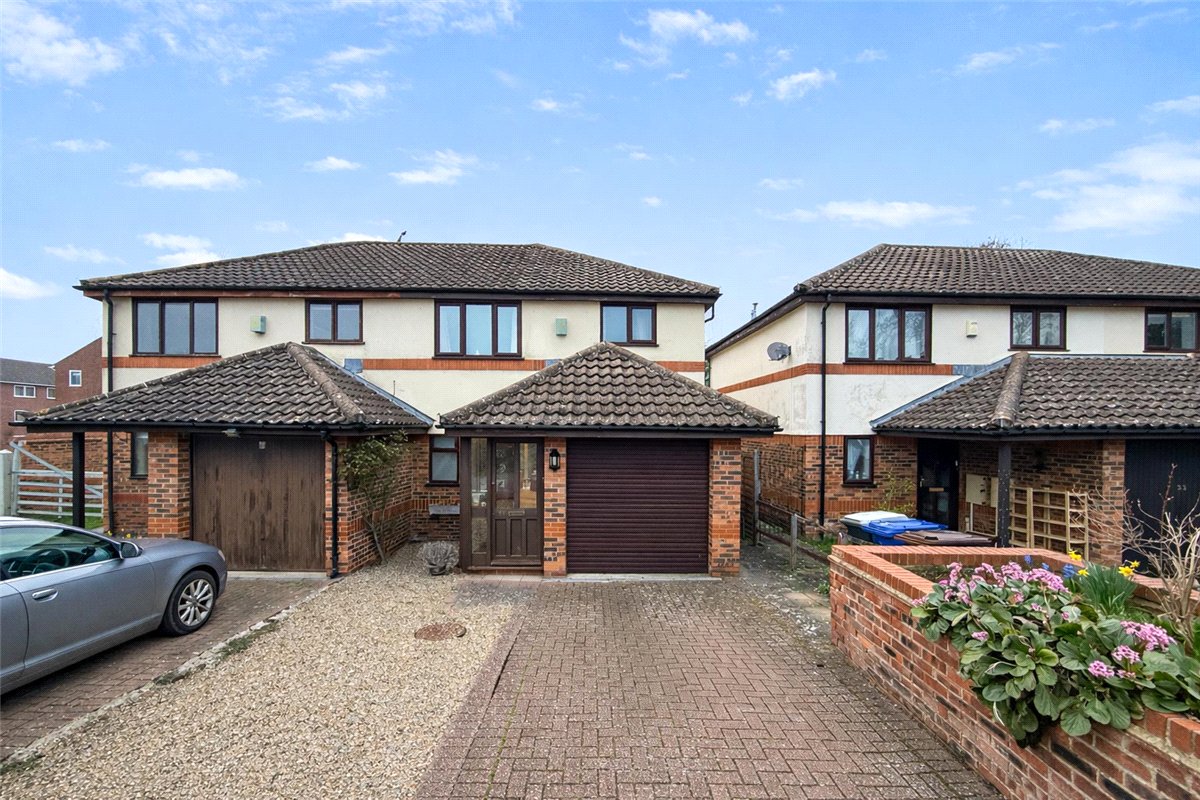 2 bedroom House, Fairlawns, Newmarket, CB8 - Available