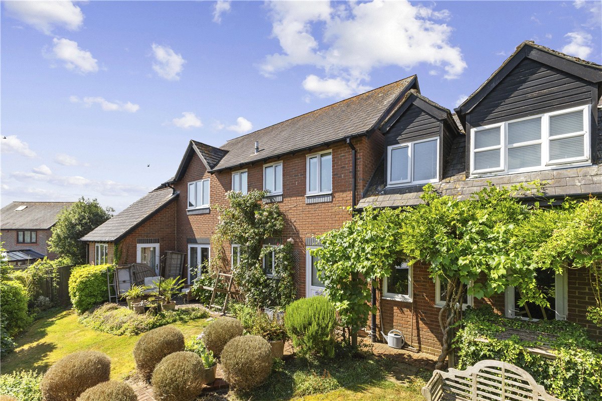 5 bedroom House, Edwards Meadow, Marlborough, SN8 - Available, Image 20