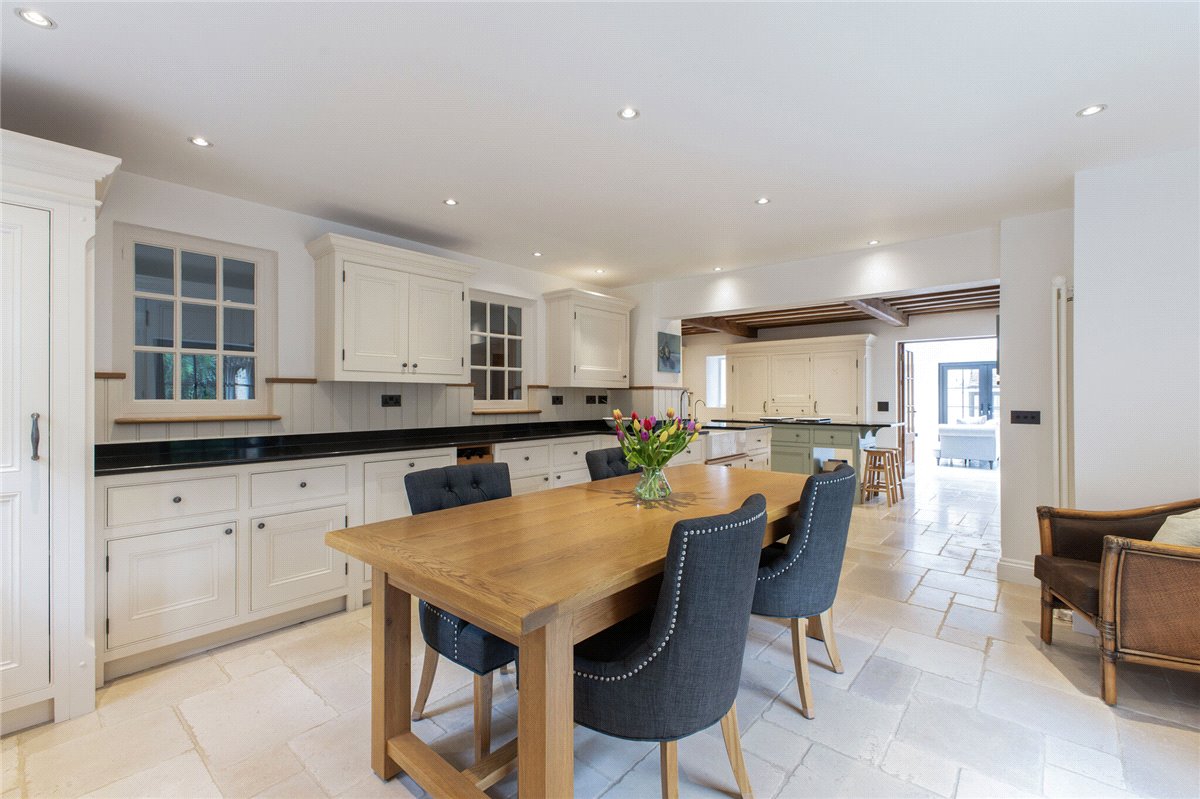 4 bedroom House, Broome Manor Lane, Swindon, SN3 - Sold STC, Image 32