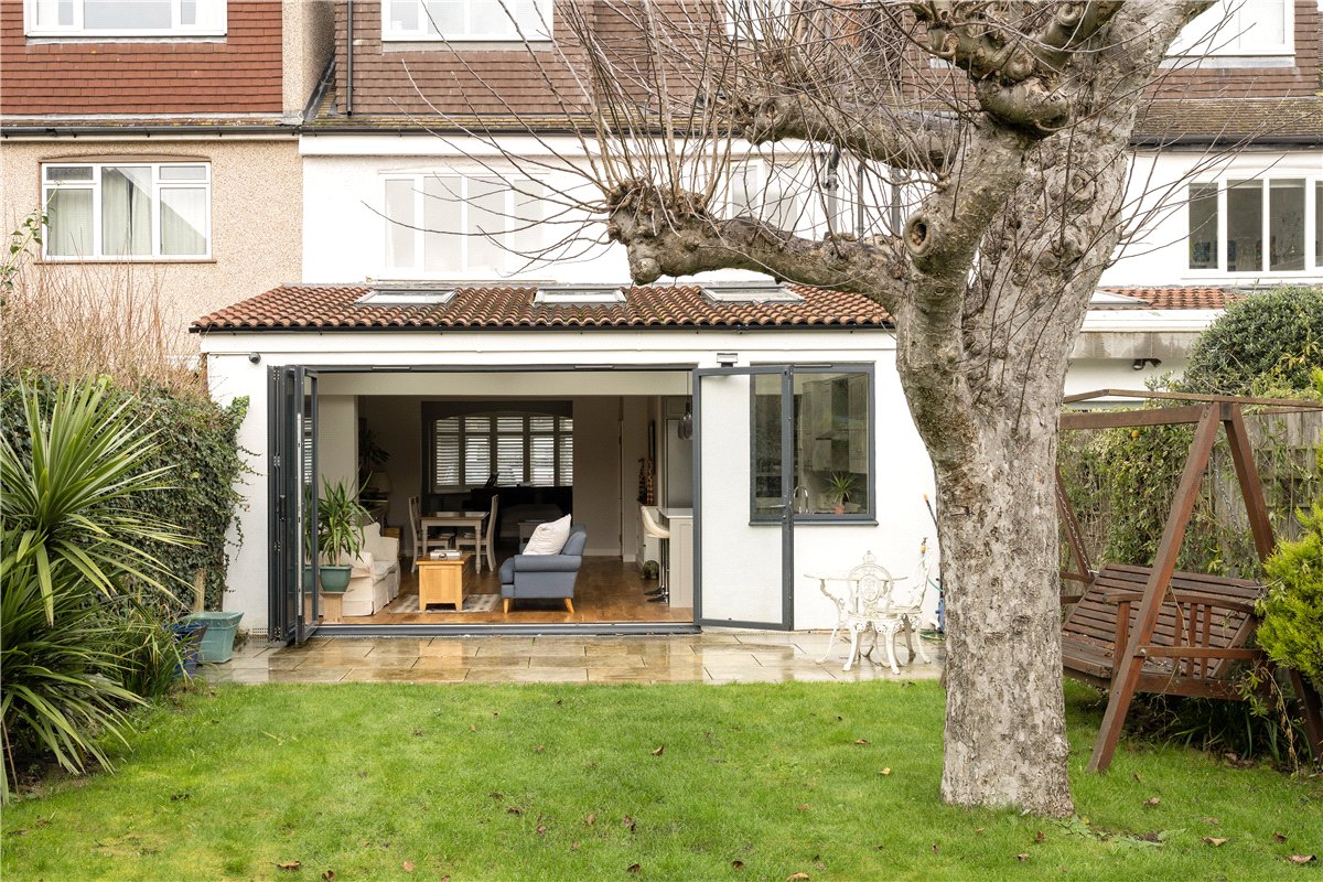 5 bedroom House, Magdalen Road, London, SW18 - Available, Image 11