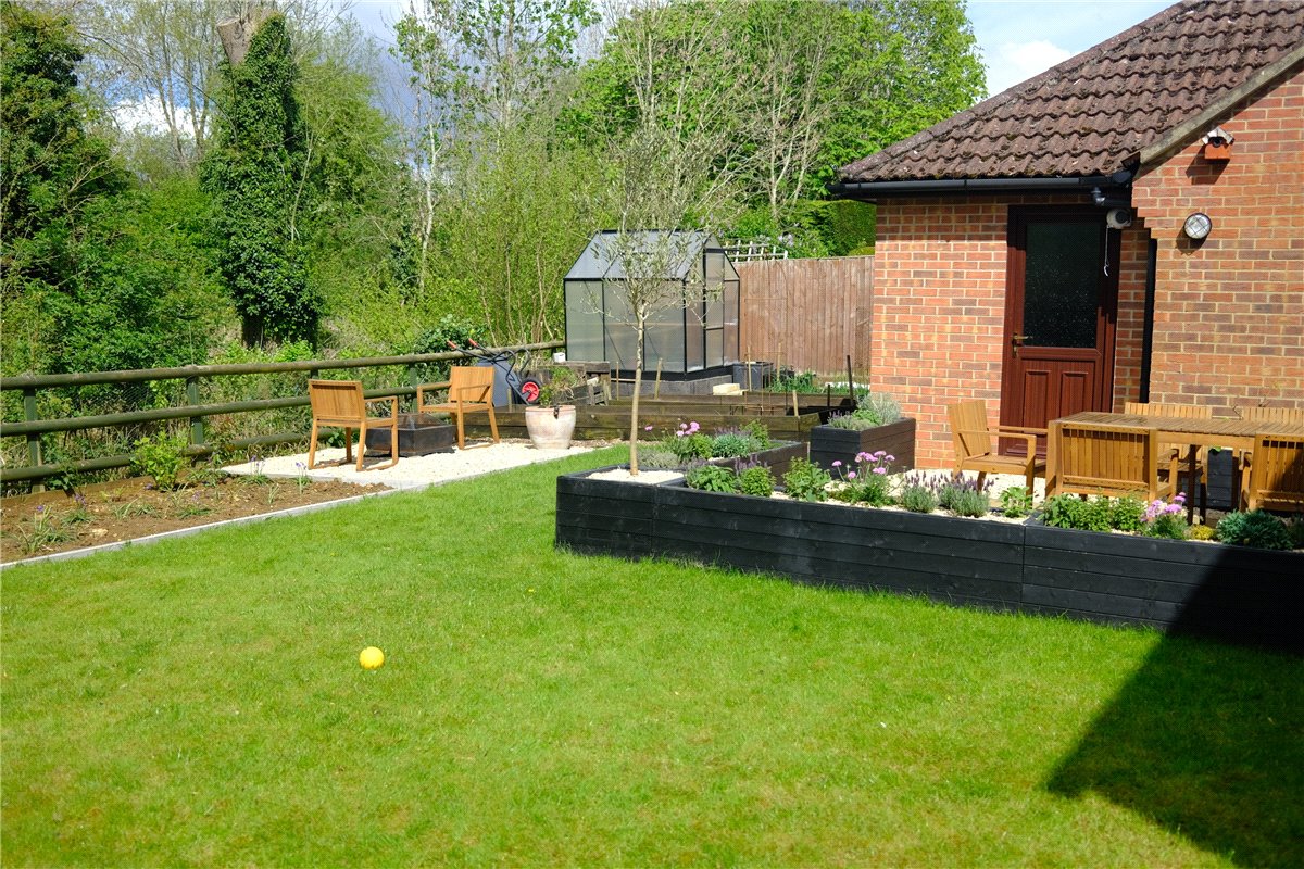 4 bedroom House, Gardiner Close, Abingdon, OX14 - Sold, Image 18