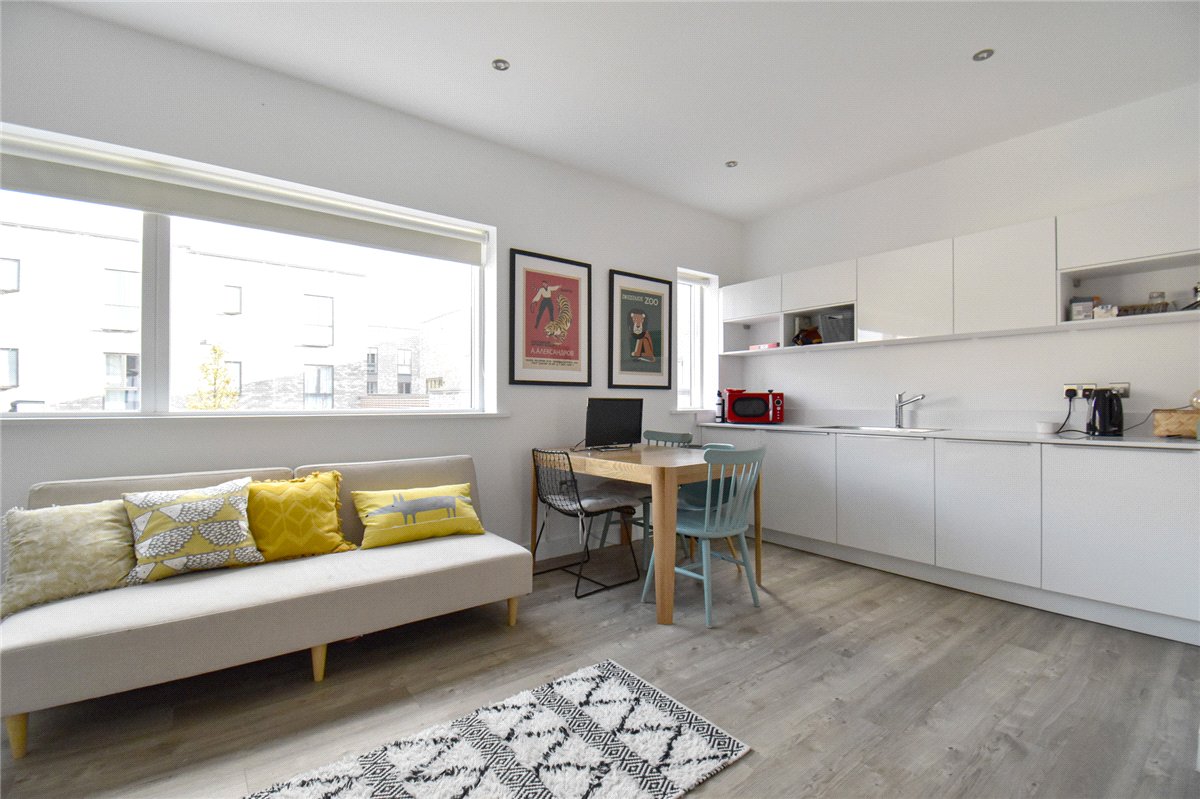 4 bedroom House, Knightly Avenue, Cambridge, CB2 - , Image 3