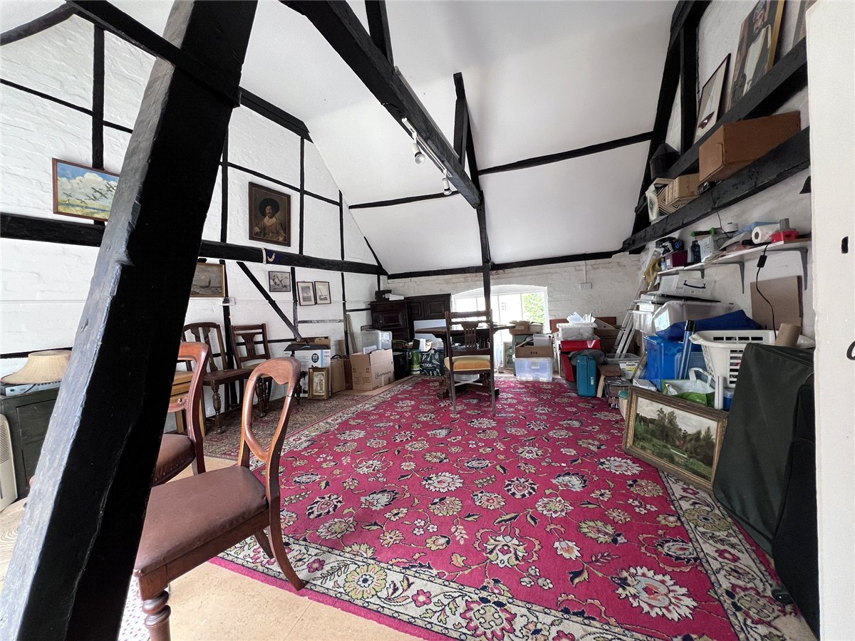 5 bedroom House, High Street, Hungerford, RG17 - Available, Image 18