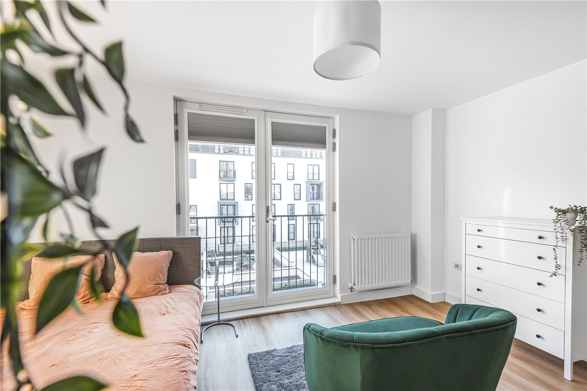 1 bedroom Flat, Longmead Terrace, Bath, BA2 - Let Agreed, Image 4