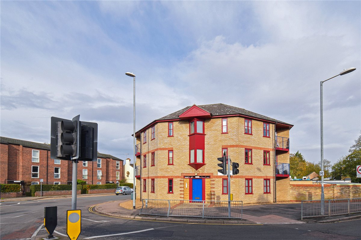 1 bedroom Flat, Prince Henry Court, Victoria Road, CB4 - 