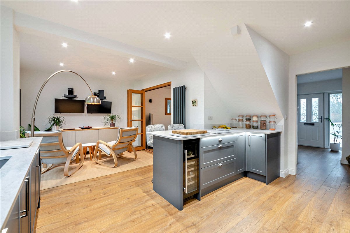 4 bedroom House, Crookham Hill, Crookham Common, RG19 - Sold STC