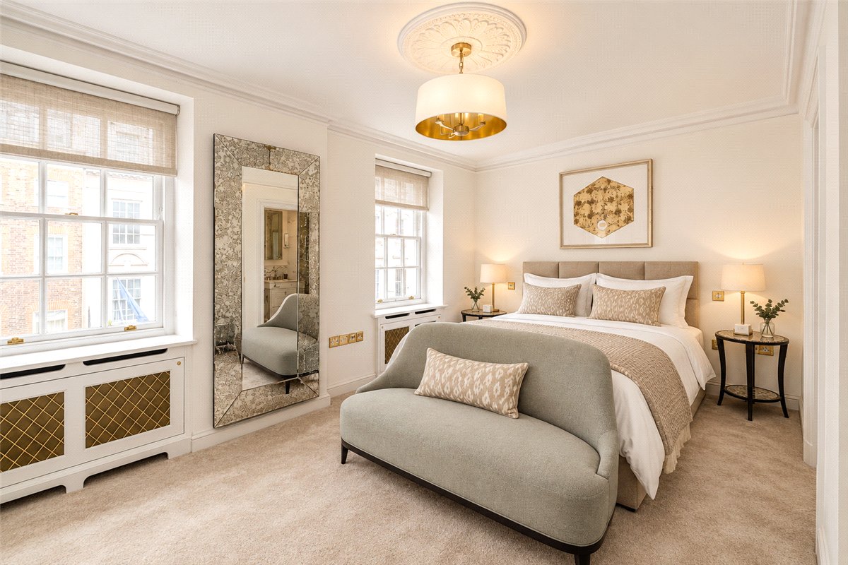 7 bedroom House, Upper Brook Street, Mayfair, W1K - Available, Image 6