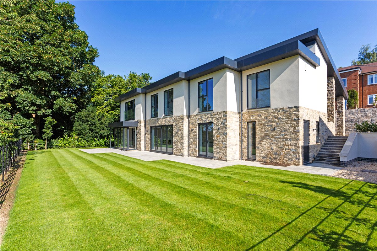 4 bedroom House, Speen Lane, Newbury, RG14 - Available, Image 20